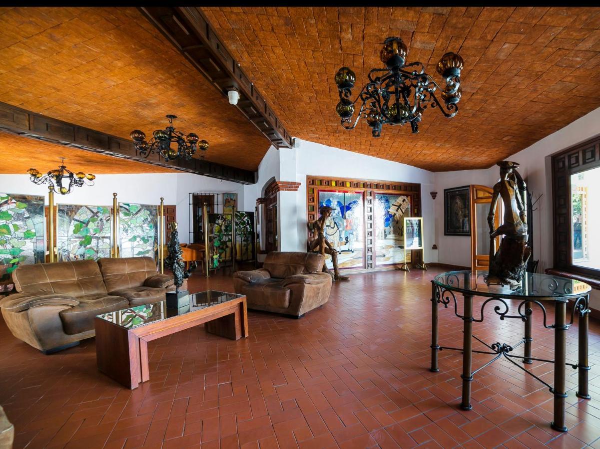 La Mansion Del Quijote Hotel Texcoco de Mora Exterior photo
