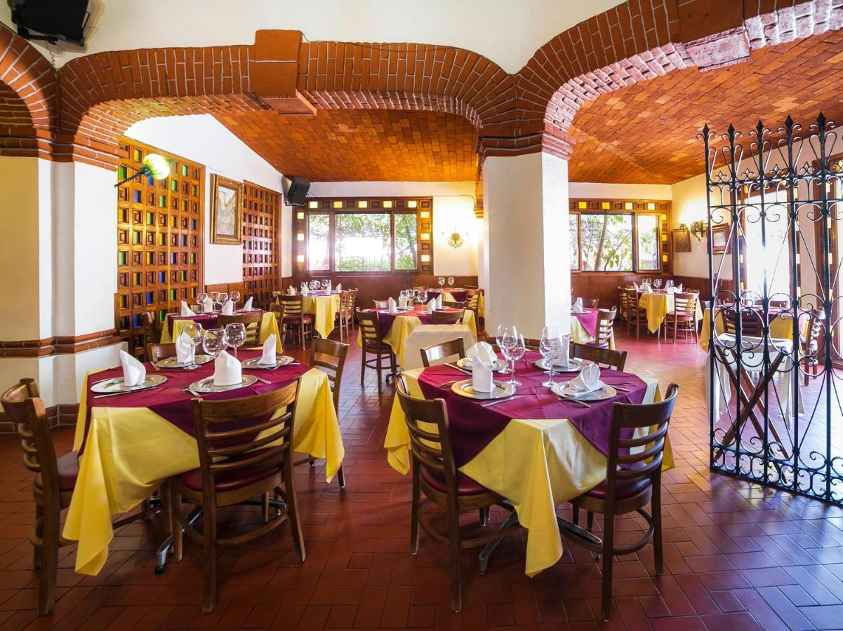 La Mansion Del Quijote Hotel Texcoco de Mora Exterior photo